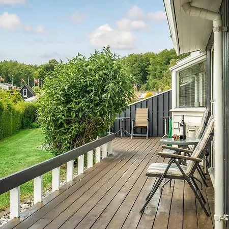 Beautiful In Bjert With Sauna * Binderup Strand