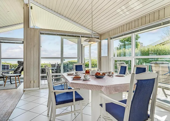 Beautiful In Bjert With Sauna Hébergement de vacances Binderup Strand