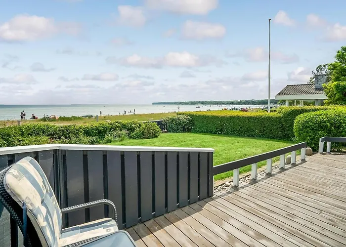 Beautiful In Bjert With Sauna Hébergement de vacances Binderup Strand