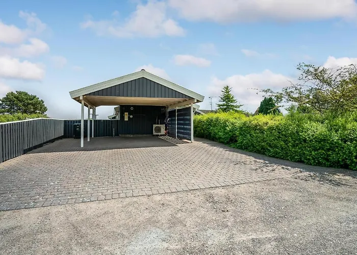 Beautiful In Bjert With Sauna Hébergement de vacances Binderup Strand